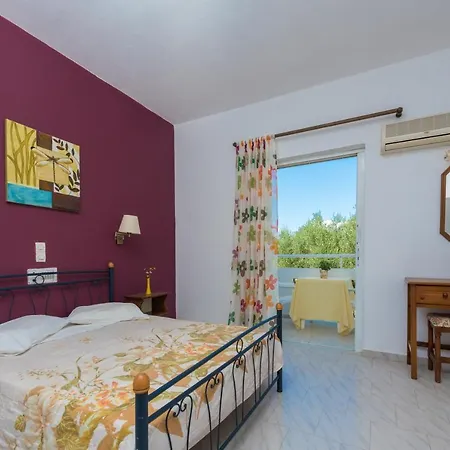 Studio Justine Apartment *